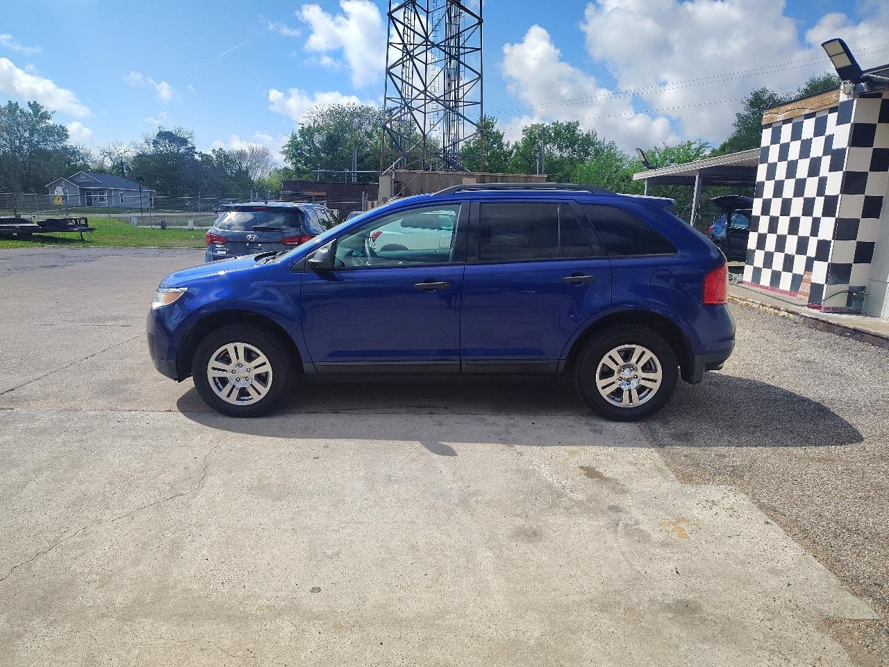 Ford Edge SE FWD 2013