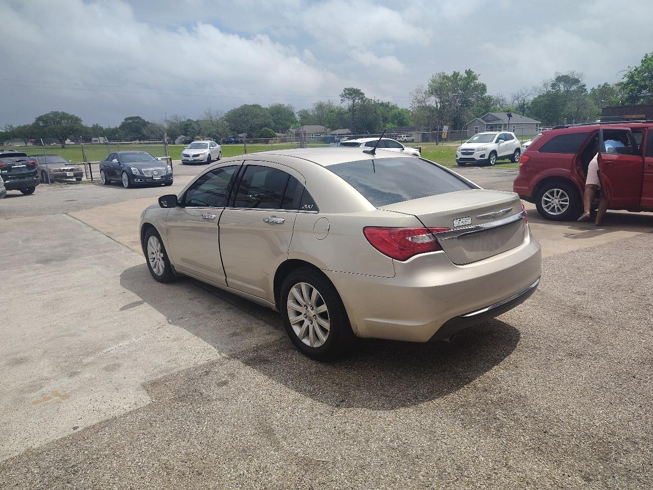 Chrysler 200 Limited 2014