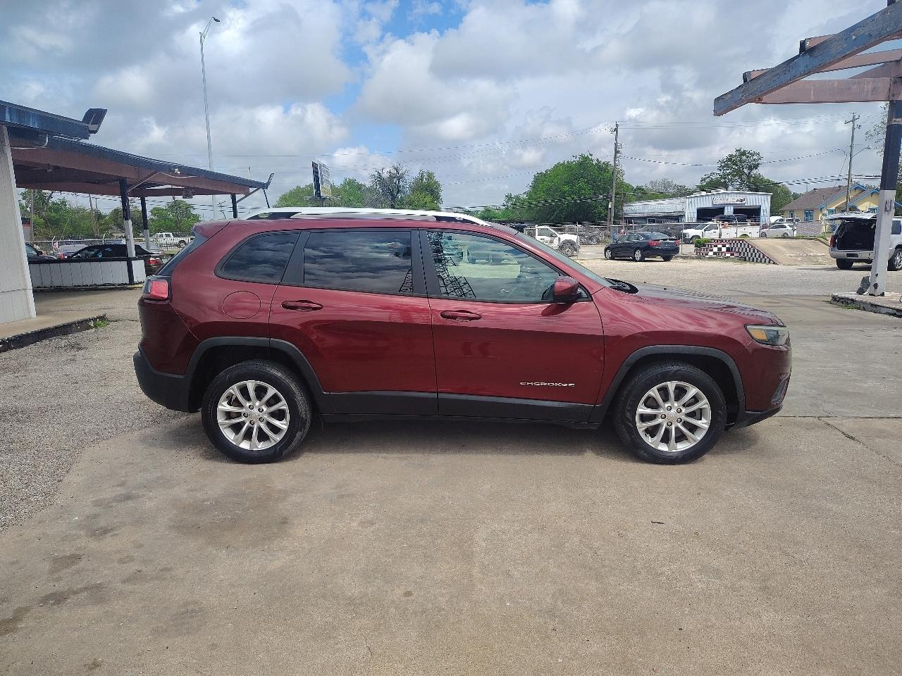 Jeep Cherokee Latitude FWD 2020