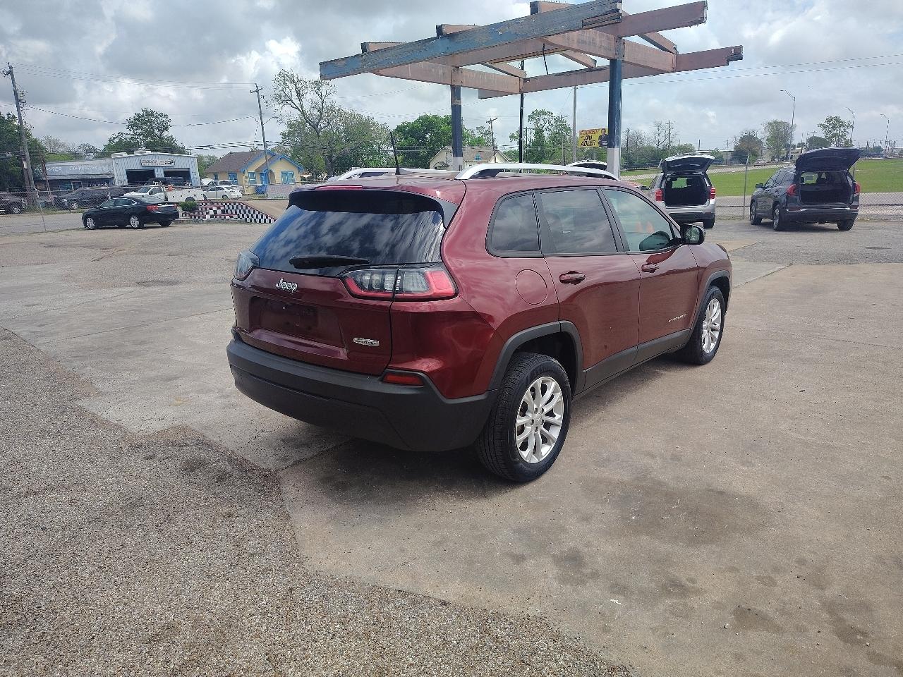 Jeep Cherokee Latitude FWD 2020
