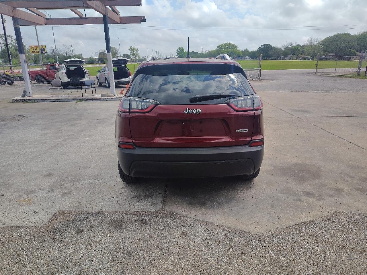 Jeep Cherokee Latitude FWD 2020