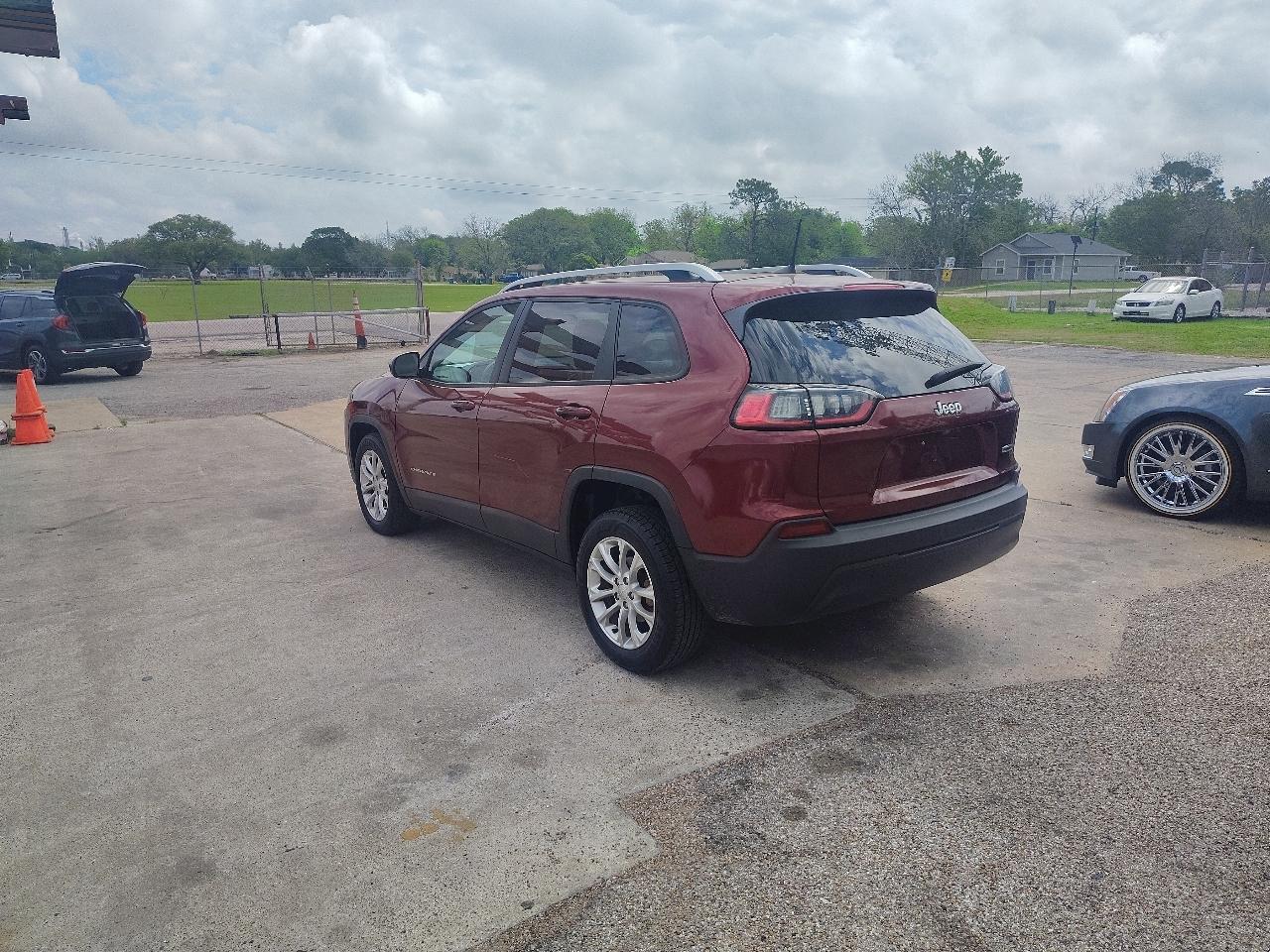 Jeep Cherokee Latitude FWD 2020