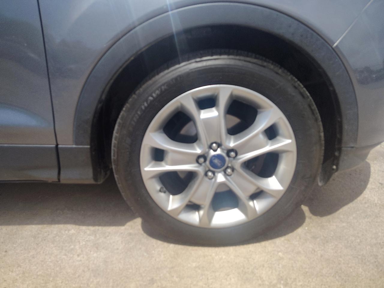 Ford Escape Titanium FWD 2014