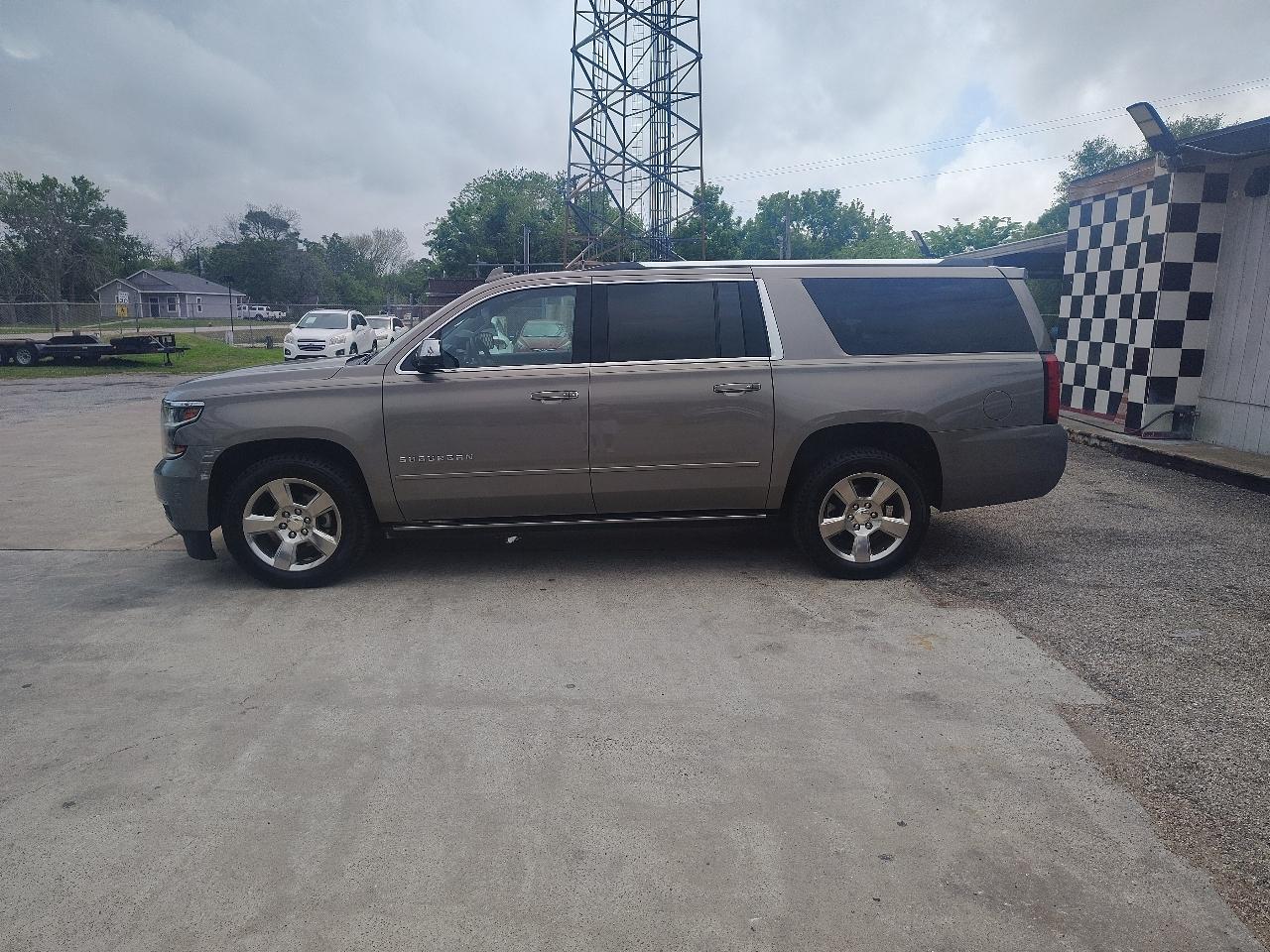 Chevrolet Suburban Premier 2WD 2017