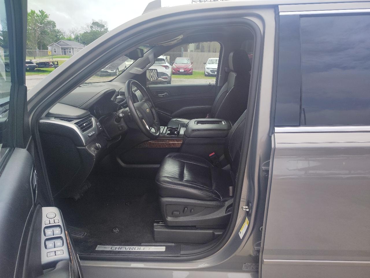 Chevrolet Suburban Premier 2WD 2017