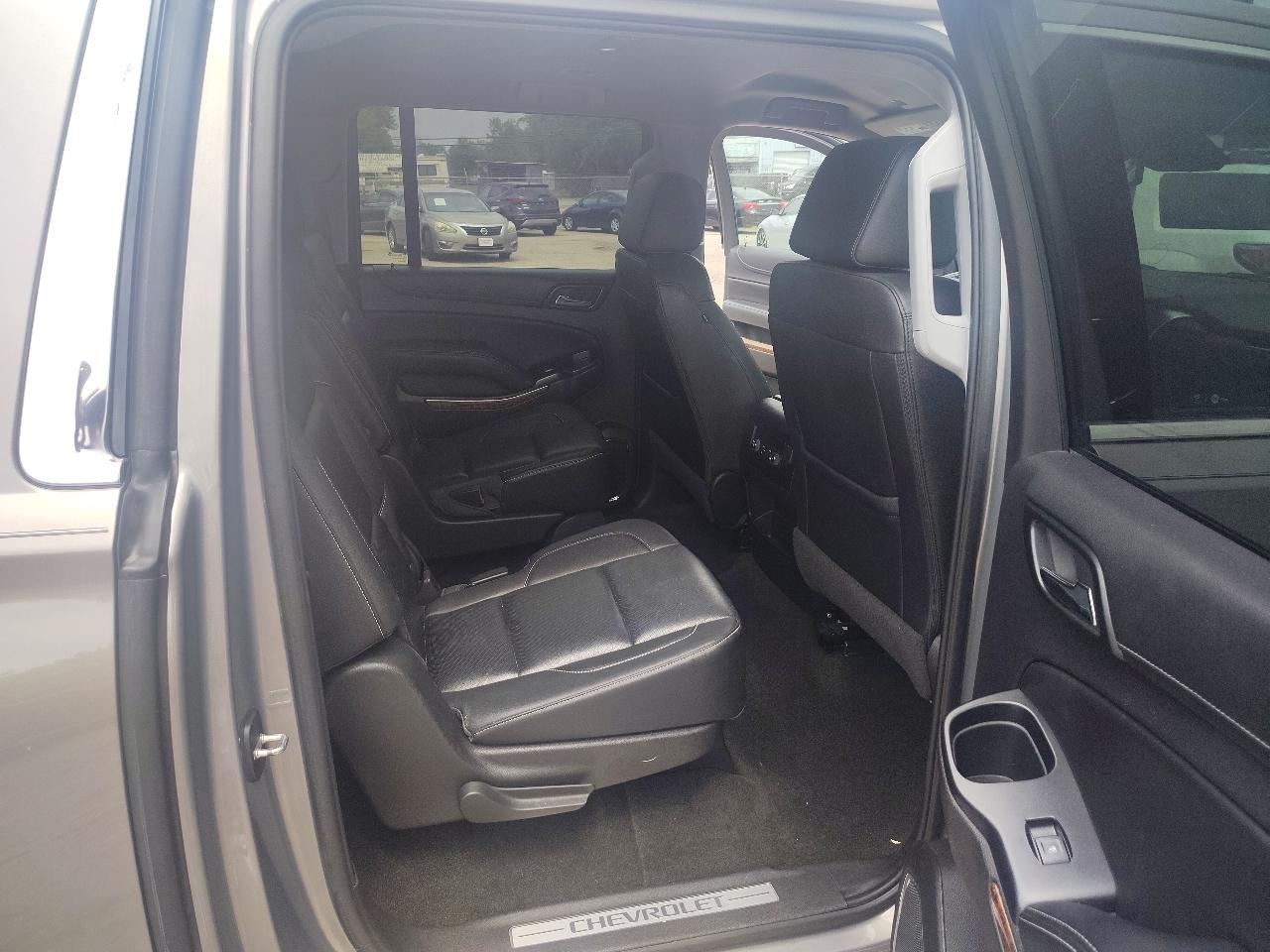 Chevrolet Suburban Premier 2WD 2017