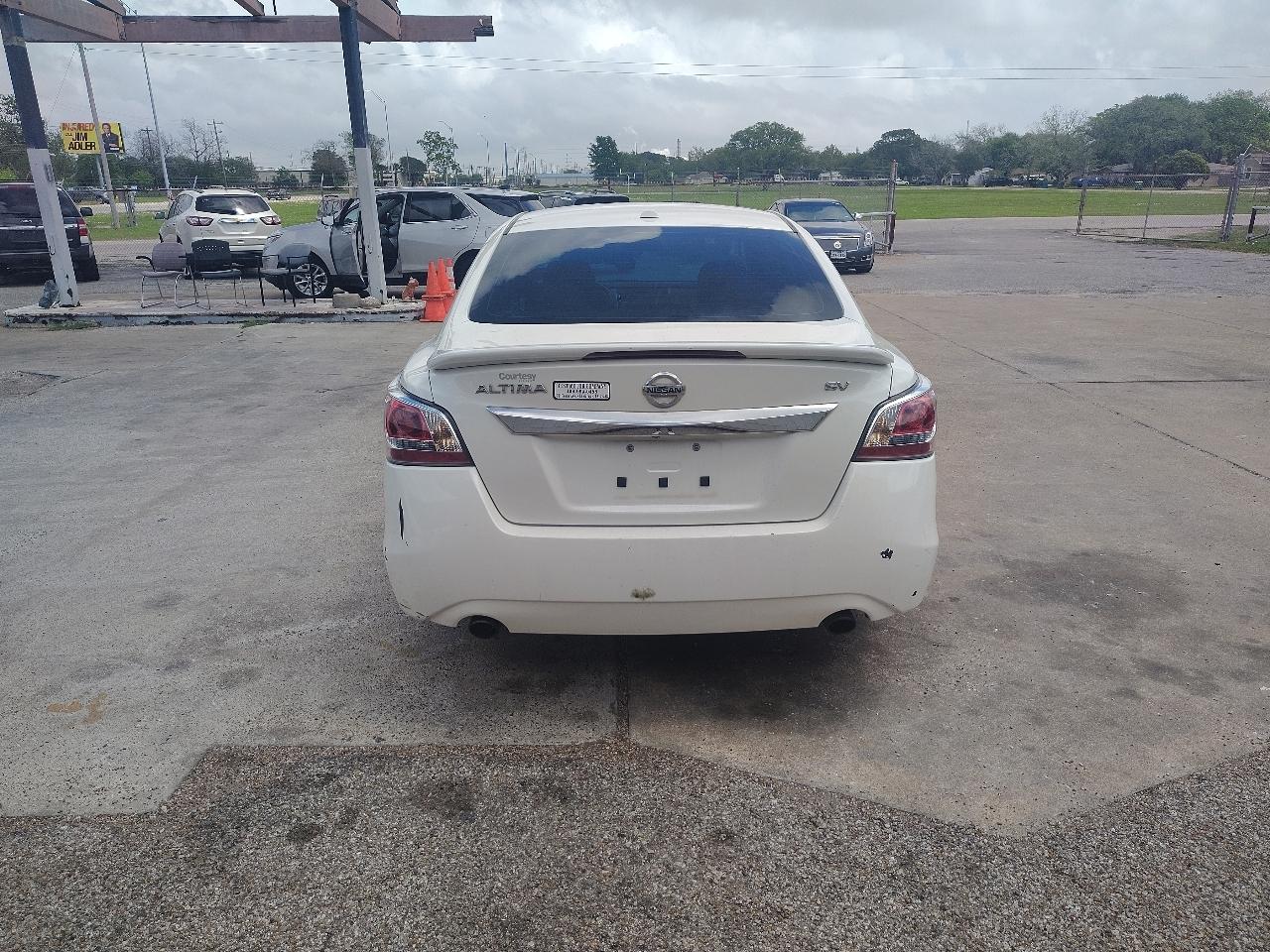 Nissan Altima 2.5 2015