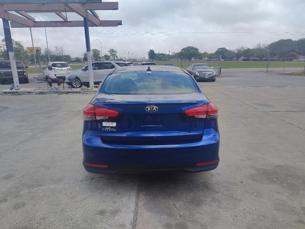 Kia Forte LX 6A 2017