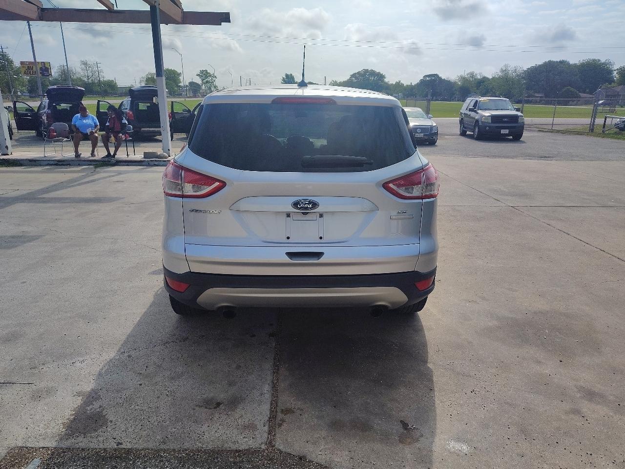 Ford Escape SE FWD 2016