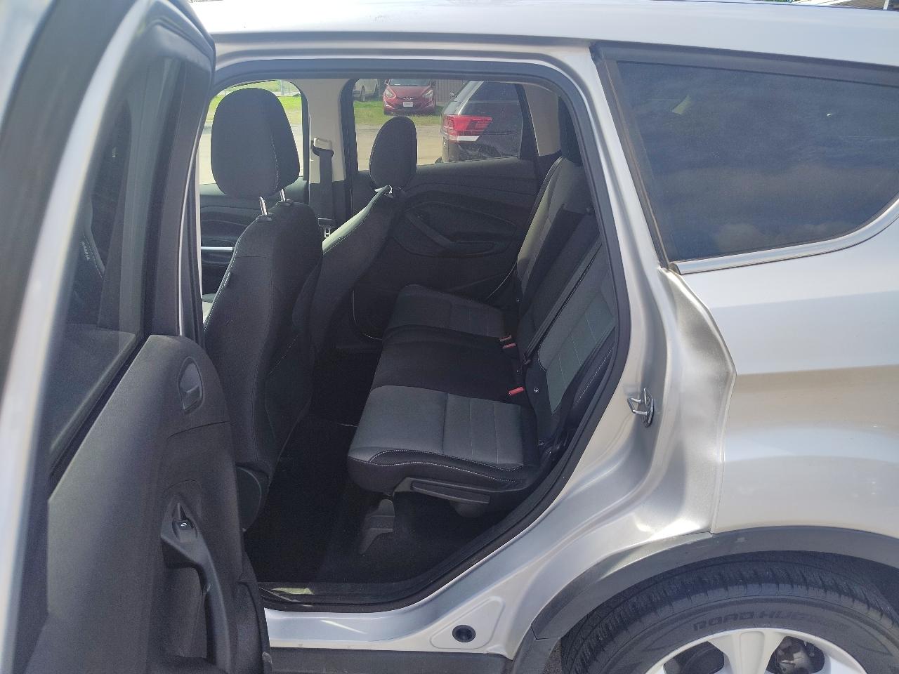 Ford Escape SE FWD 2016