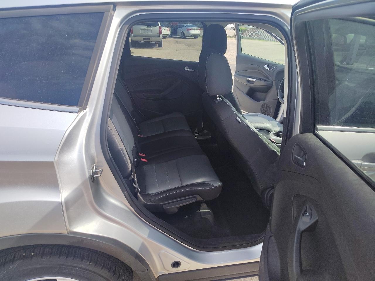 Ford Escape SE FWD 2016