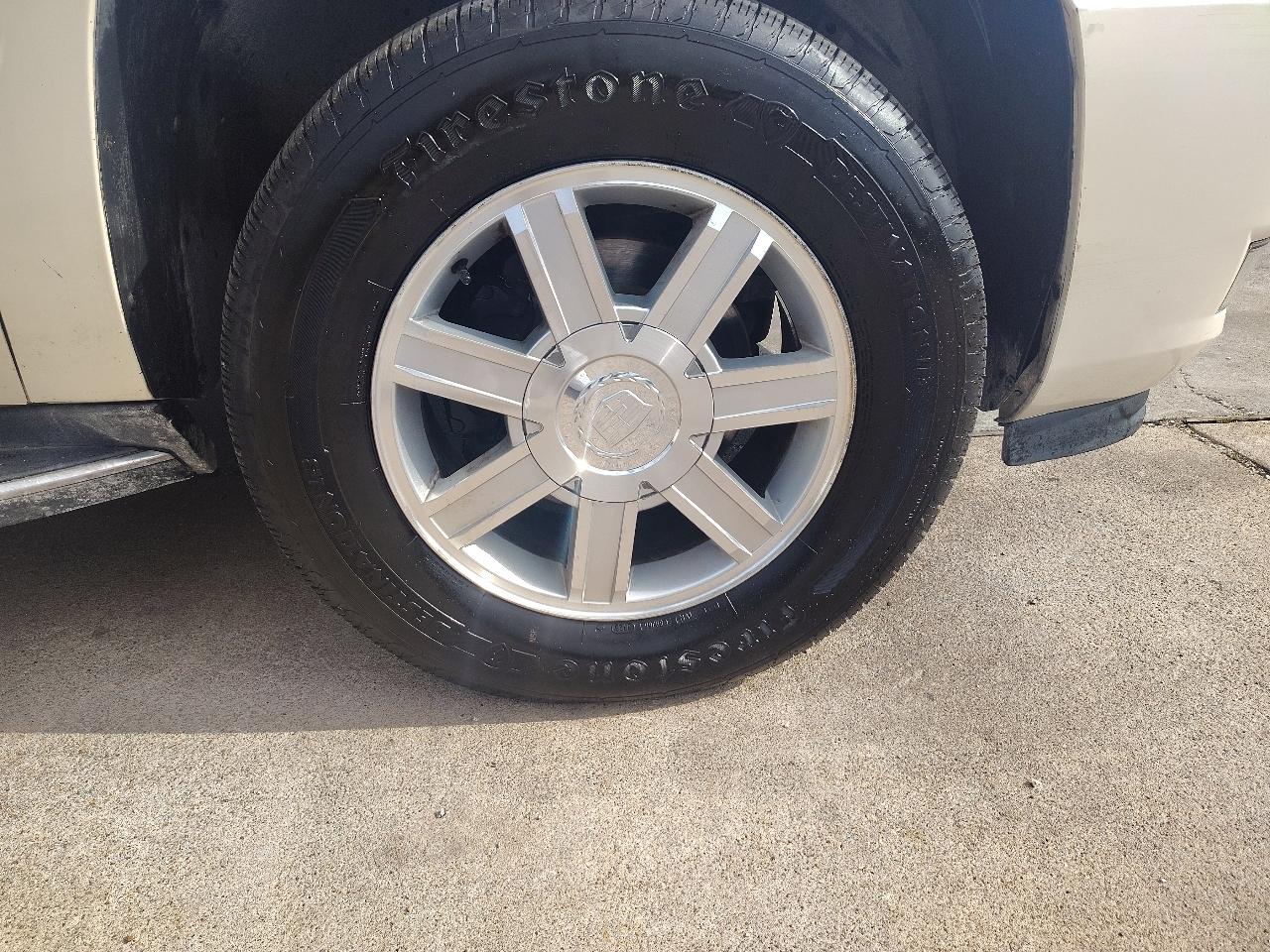 Cadillac Escalade 2WD 2009