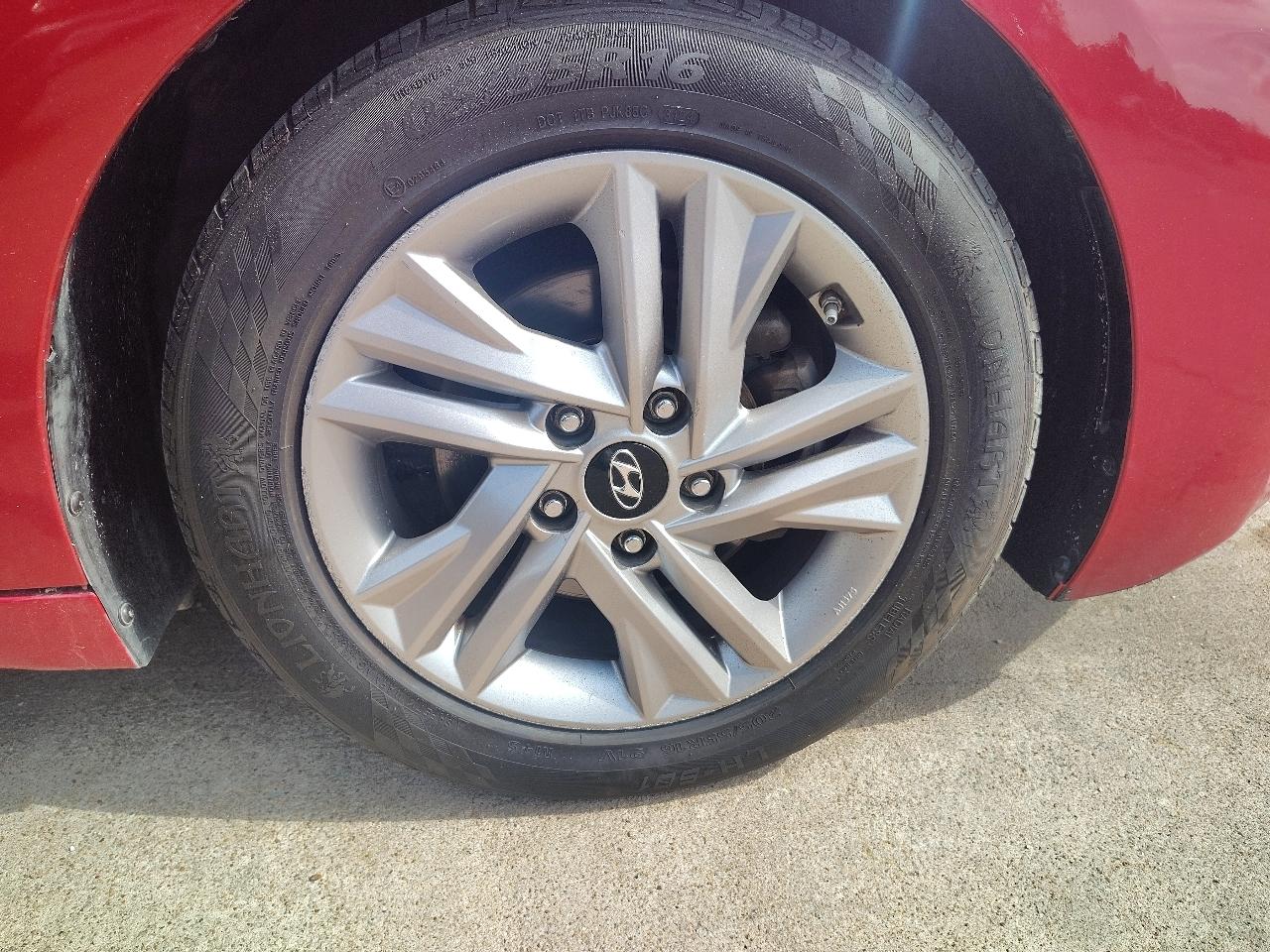 Hyundai Elantra Limited 2020