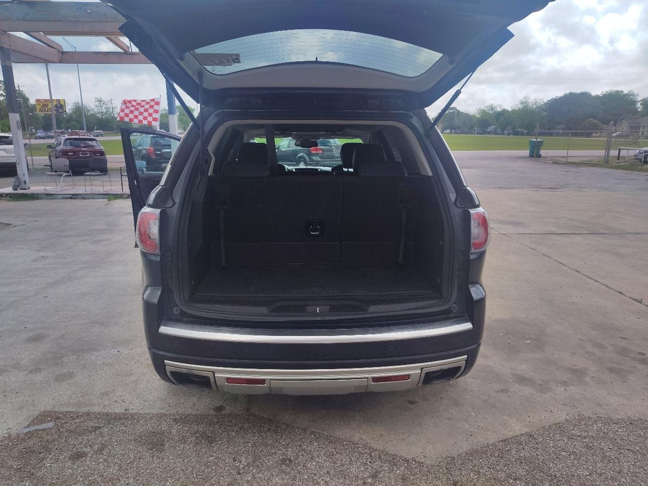 GMC Acadia Denali AWD 2013