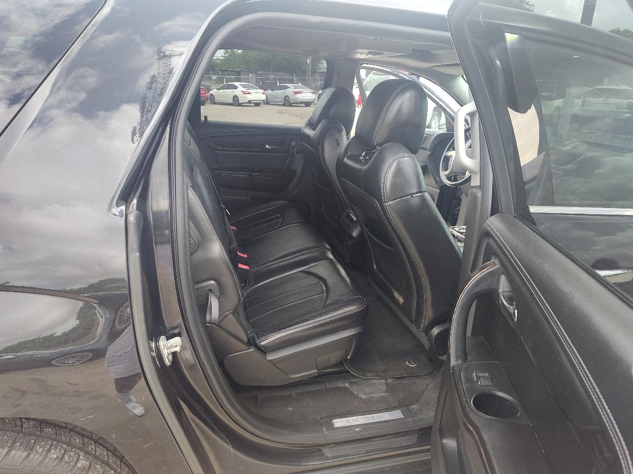 GMC Acadia Denali AWD 2013