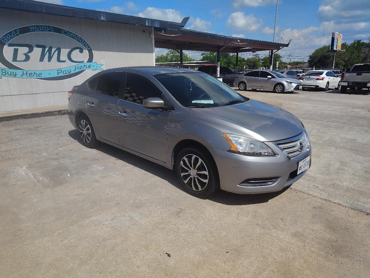 Nissan Sentra  2014