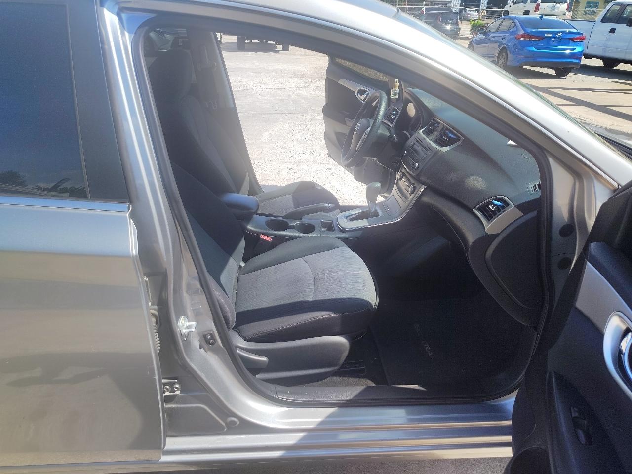 Nissan Sentra  2014