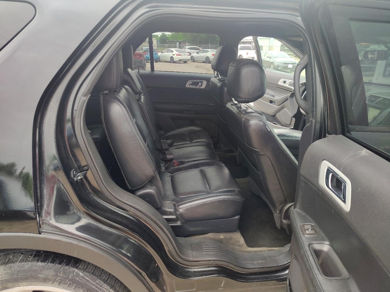 Ford Explorer Limited FWD 2014