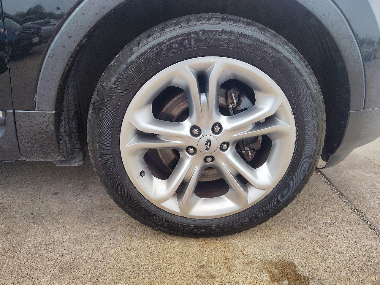 Ford Explorer Limited FWD 2014