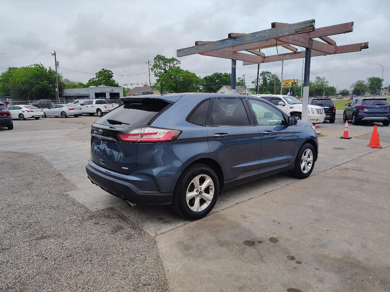 Ford Edge SE FWD 2019