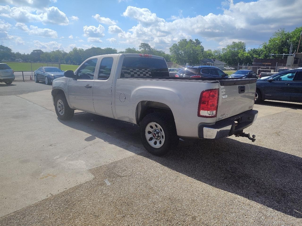GMC Sierra 1500 Work Truck Ext. Cab Long Box 2WD 2009