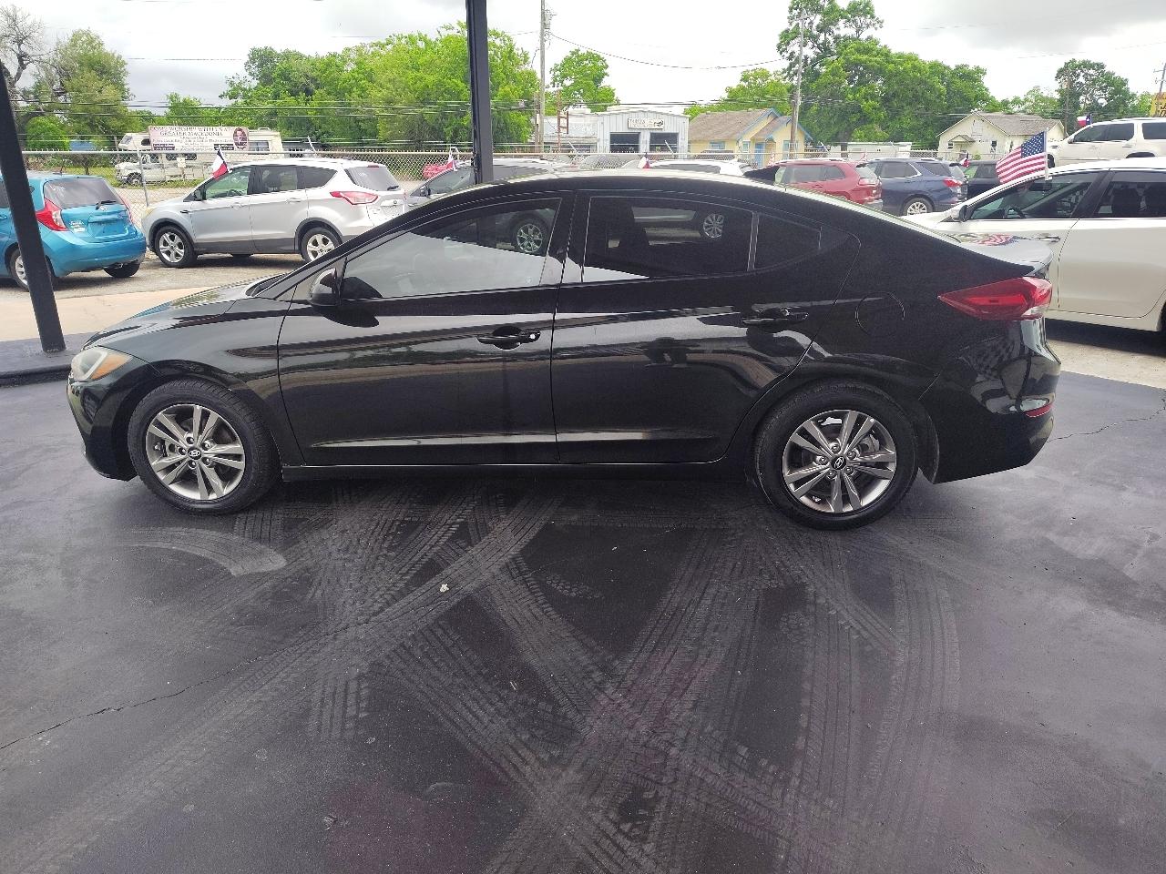 Hyundai Elantra Limited 2018