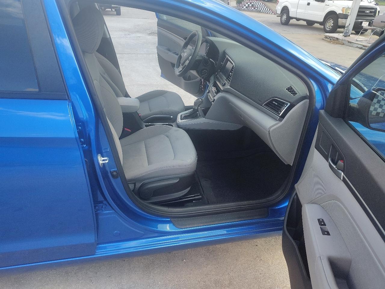 Hyundai Elantra Limited 2018