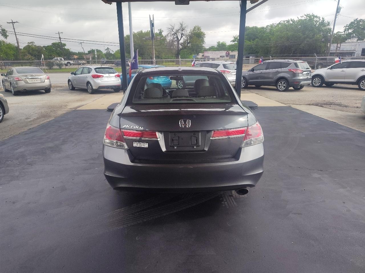 Honda Accord EX-L Sedan AT 2011