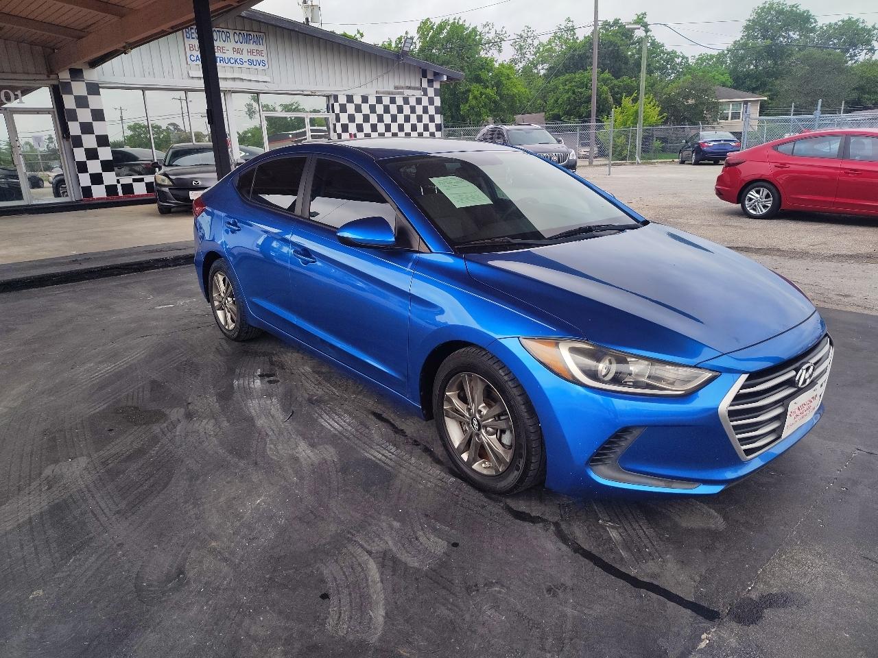 Hyundai Elantra SE 6AT 2017