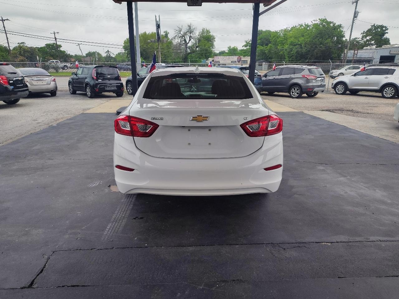 Chevrolet Cruze LT Auto 2017