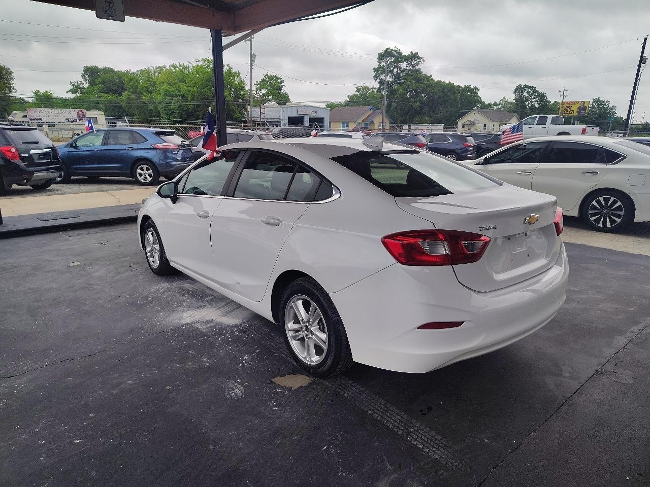Chevrolet Cruze LT Auto 2017