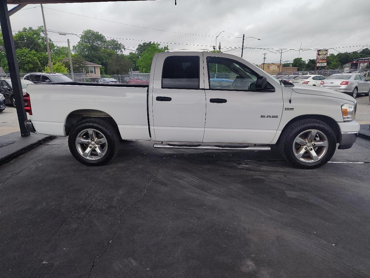 Dodge Ram 1500 ST Quad Cab 2WD 2008