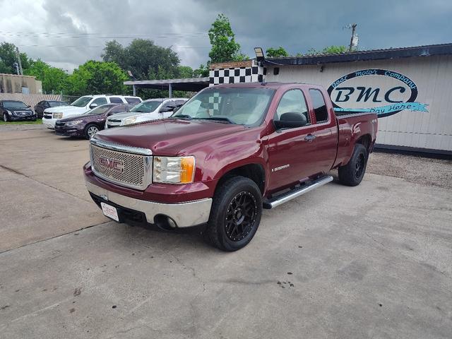 Red (MAROON) 2008 GMC Sierra 1500 SLE1 Ext. Cab SB 4WD Pickup Truck Four-Wheel Drive Automatic
