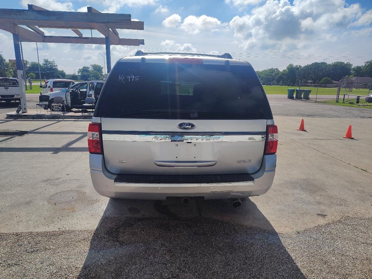 Ford Expedition EL XLT 2WD 2015