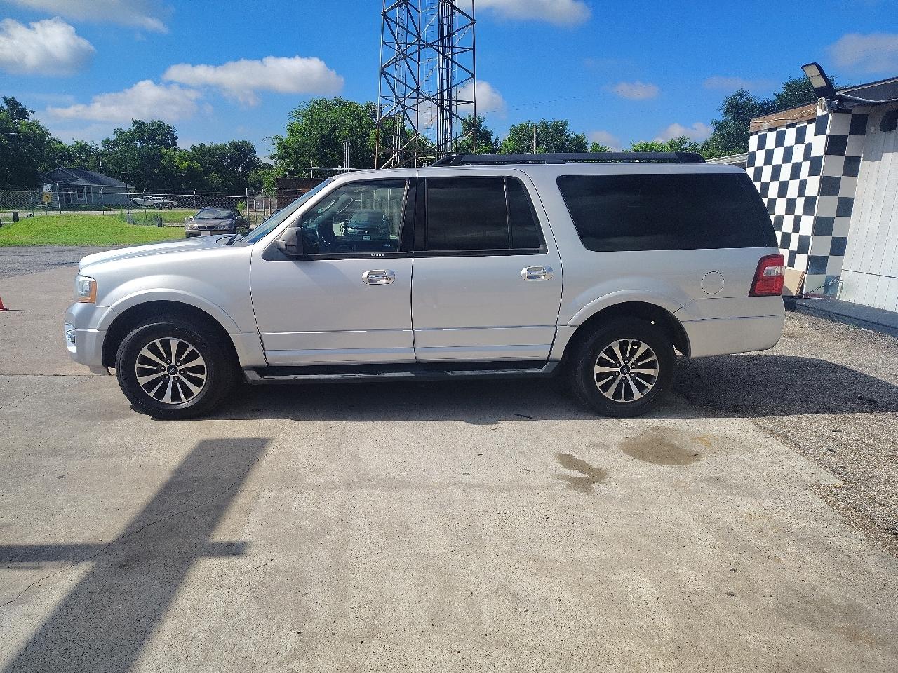 Ford Expedition EL XLT 2WD 2015