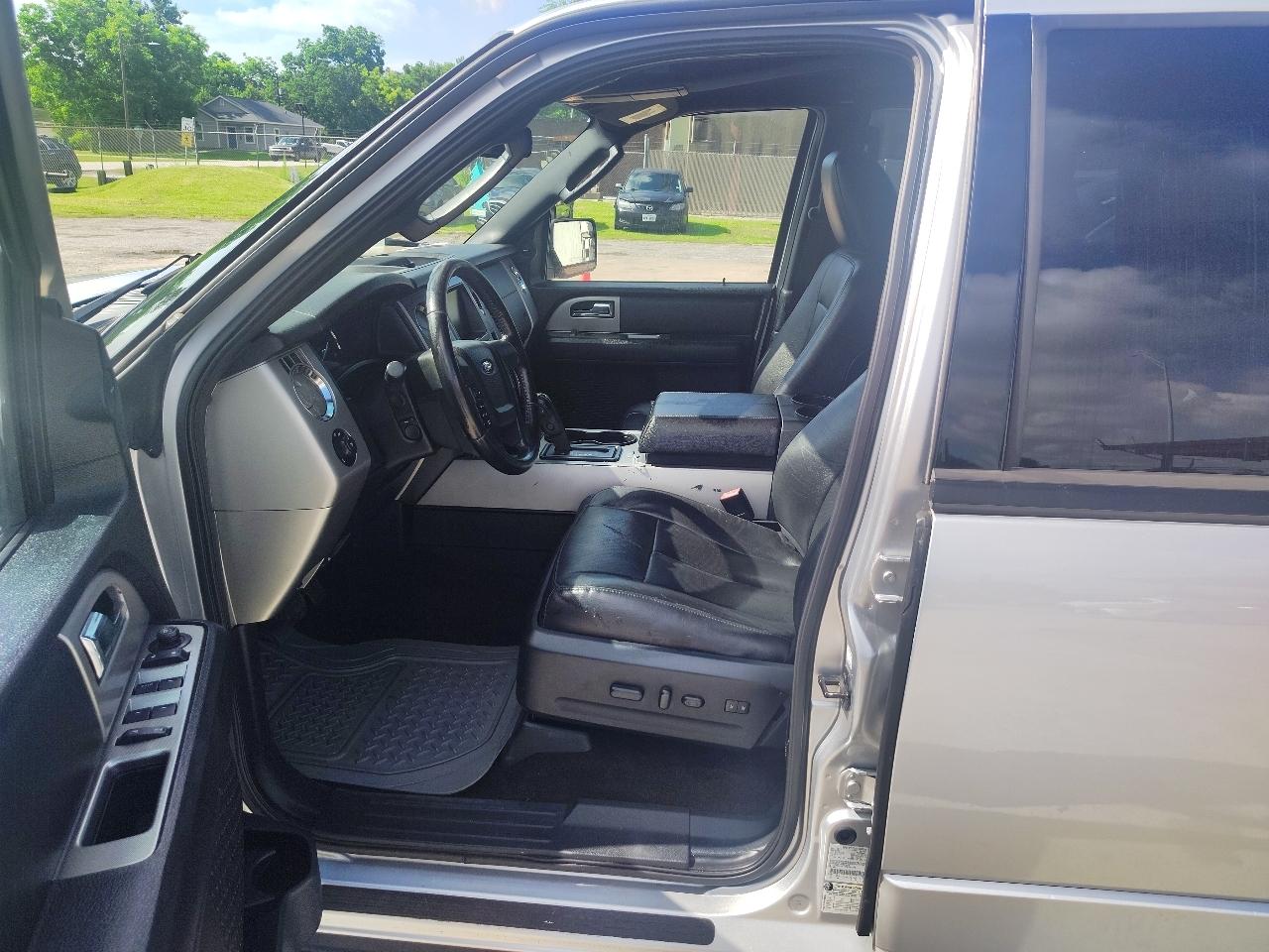 Ford Expedition EL XLT 2WD 2015