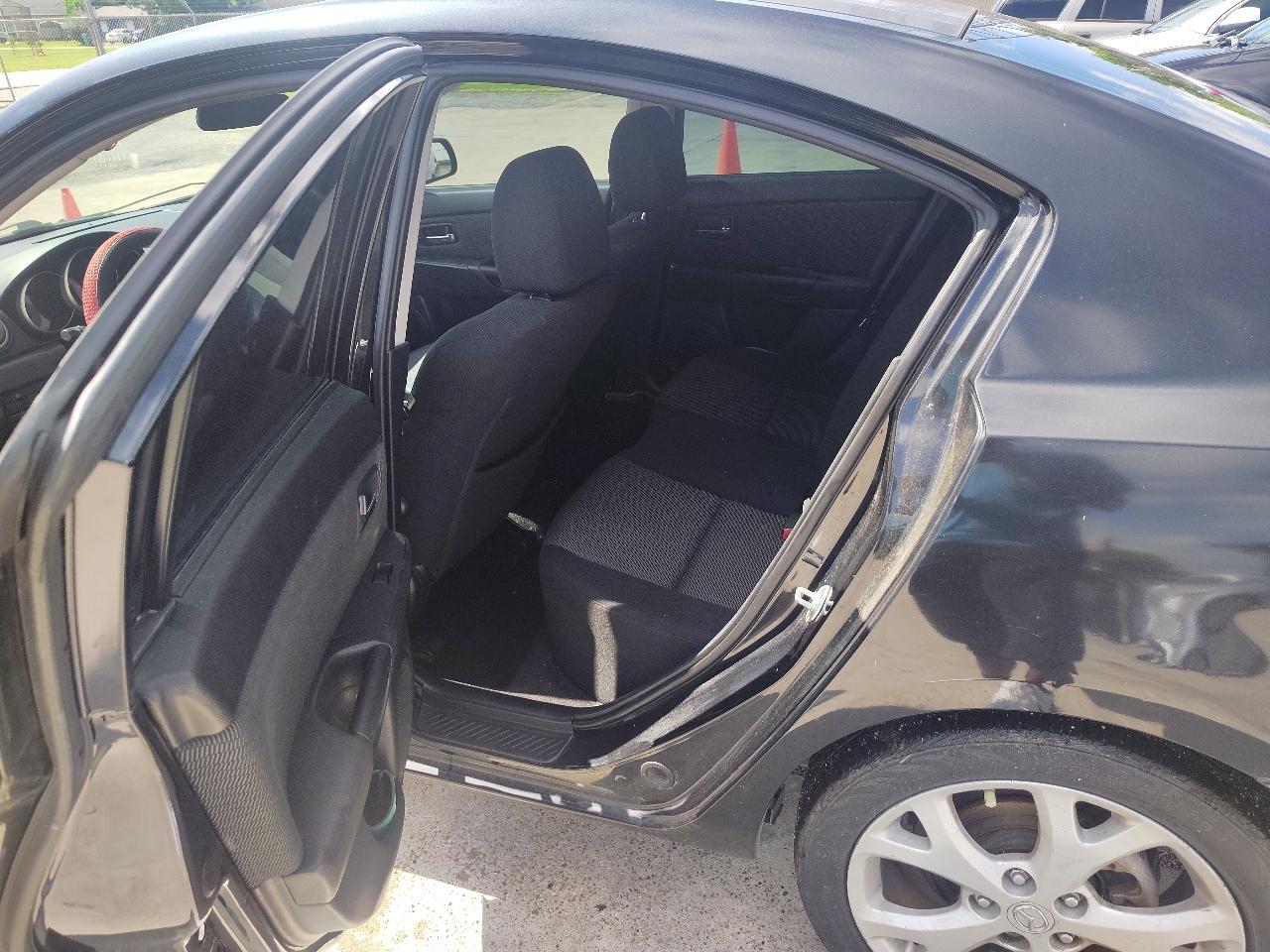 Mazda MAZDA3 i Sport 4-Door 2009