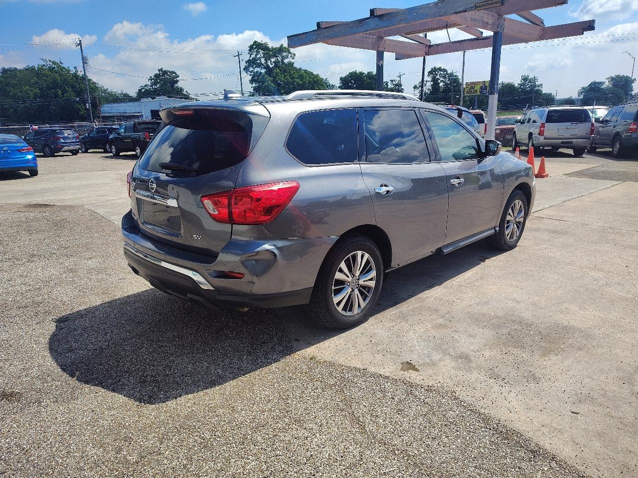 Nissan Pathfinder S 2WD 2019
