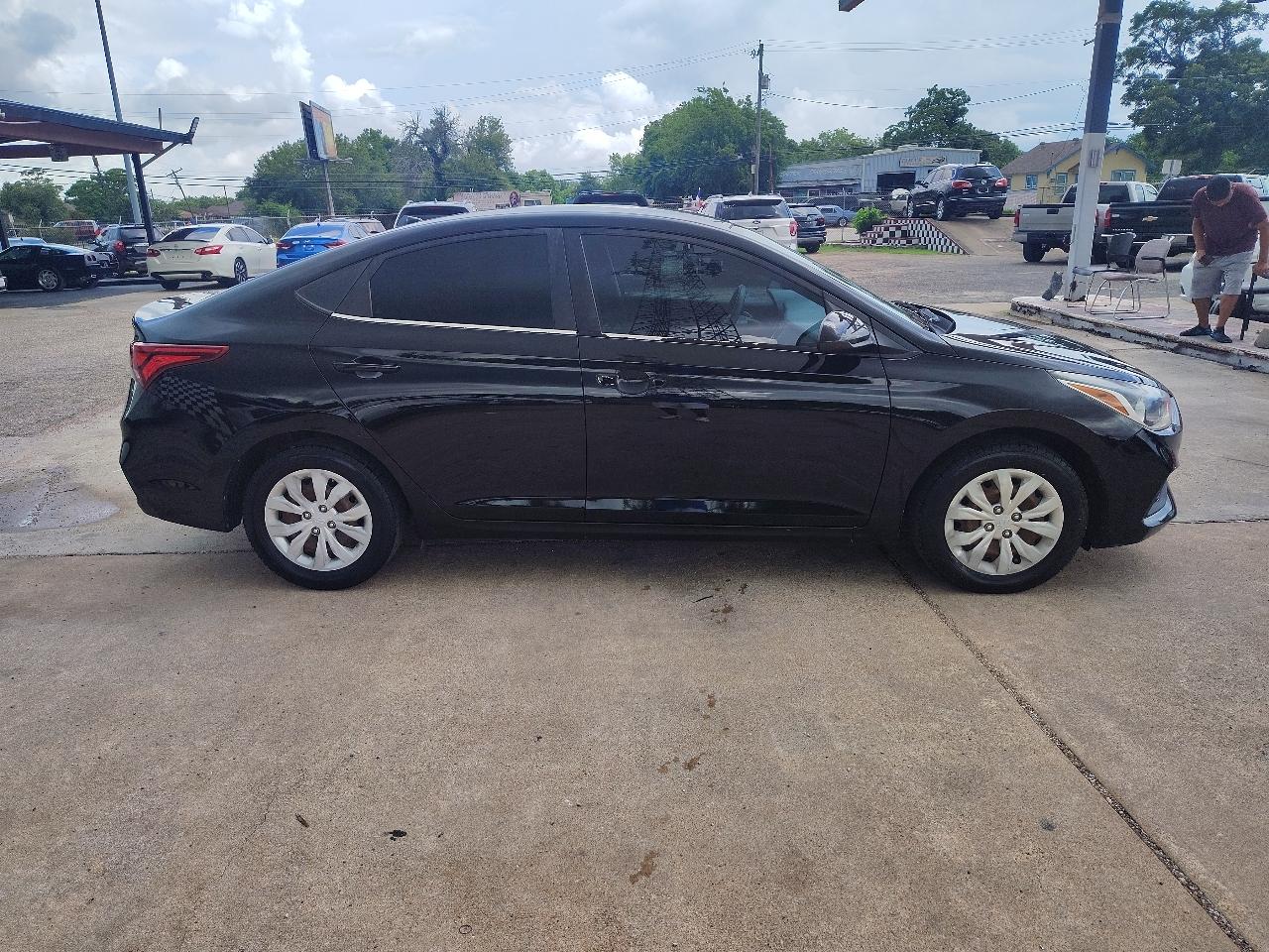 Hyundai Accent SE 4-Door 6A 2019