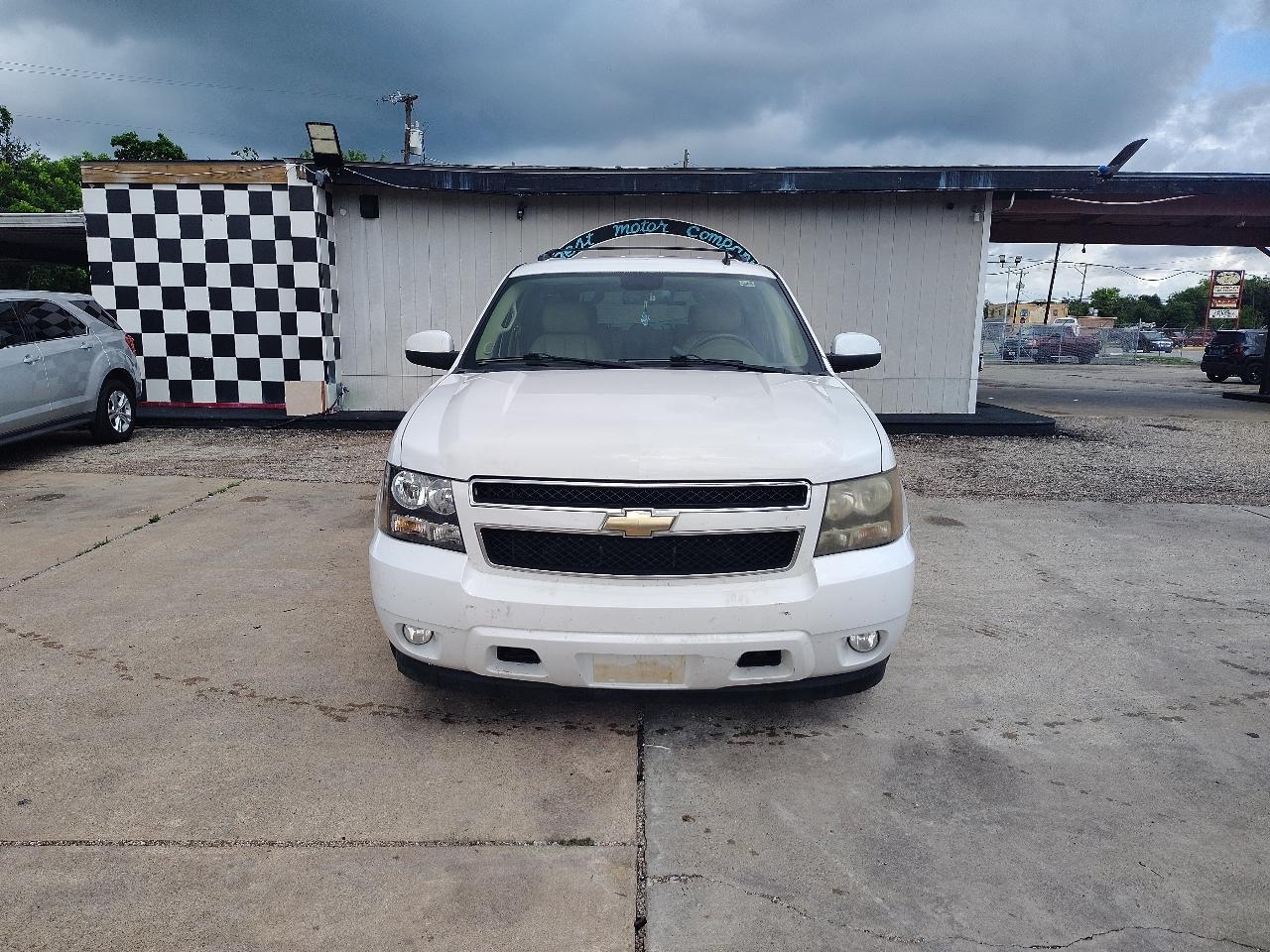 Chevrolet Tahoe LT 2WD 2010