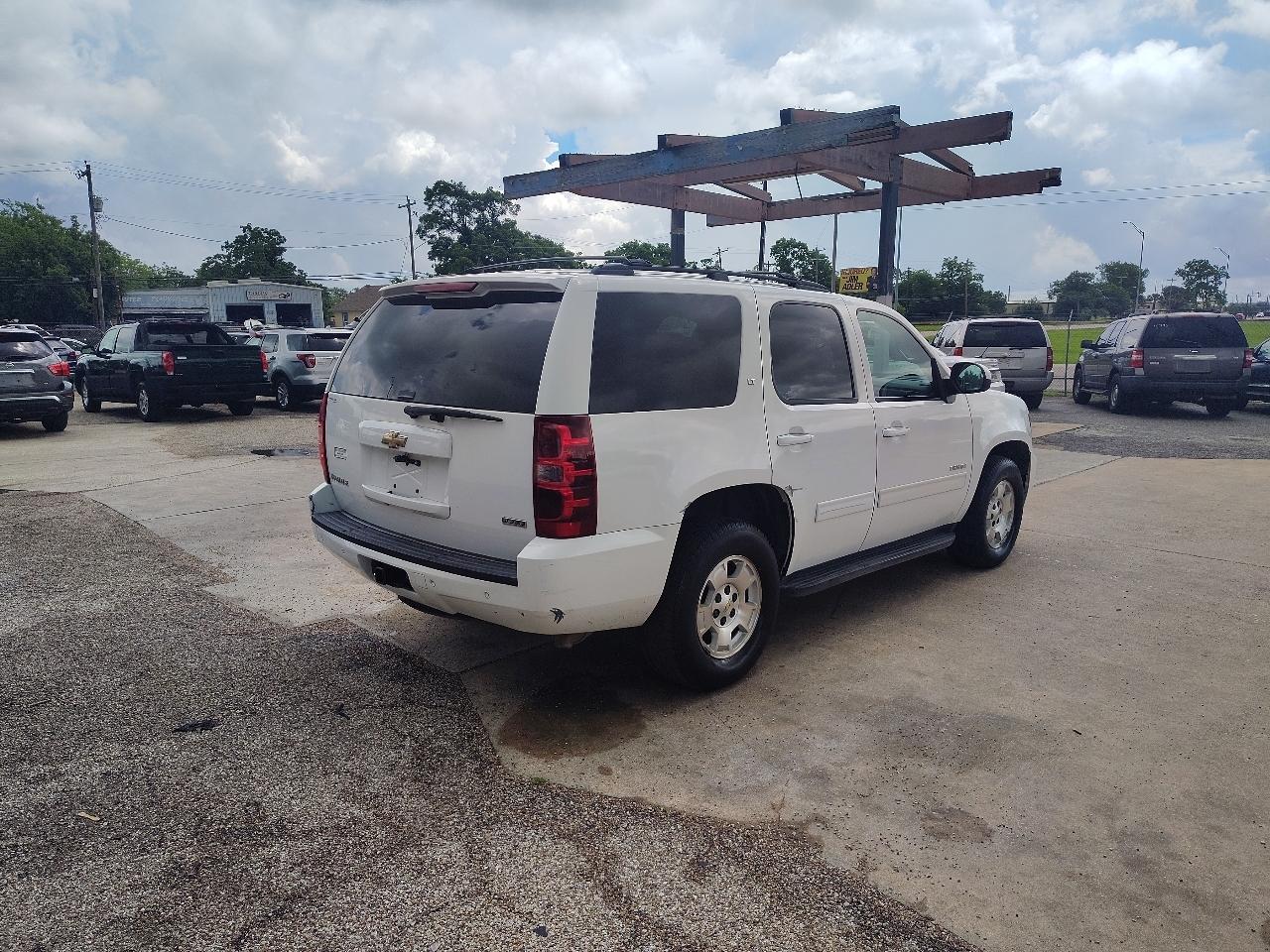 Chevrolet Tahoe LT 2WD 2010