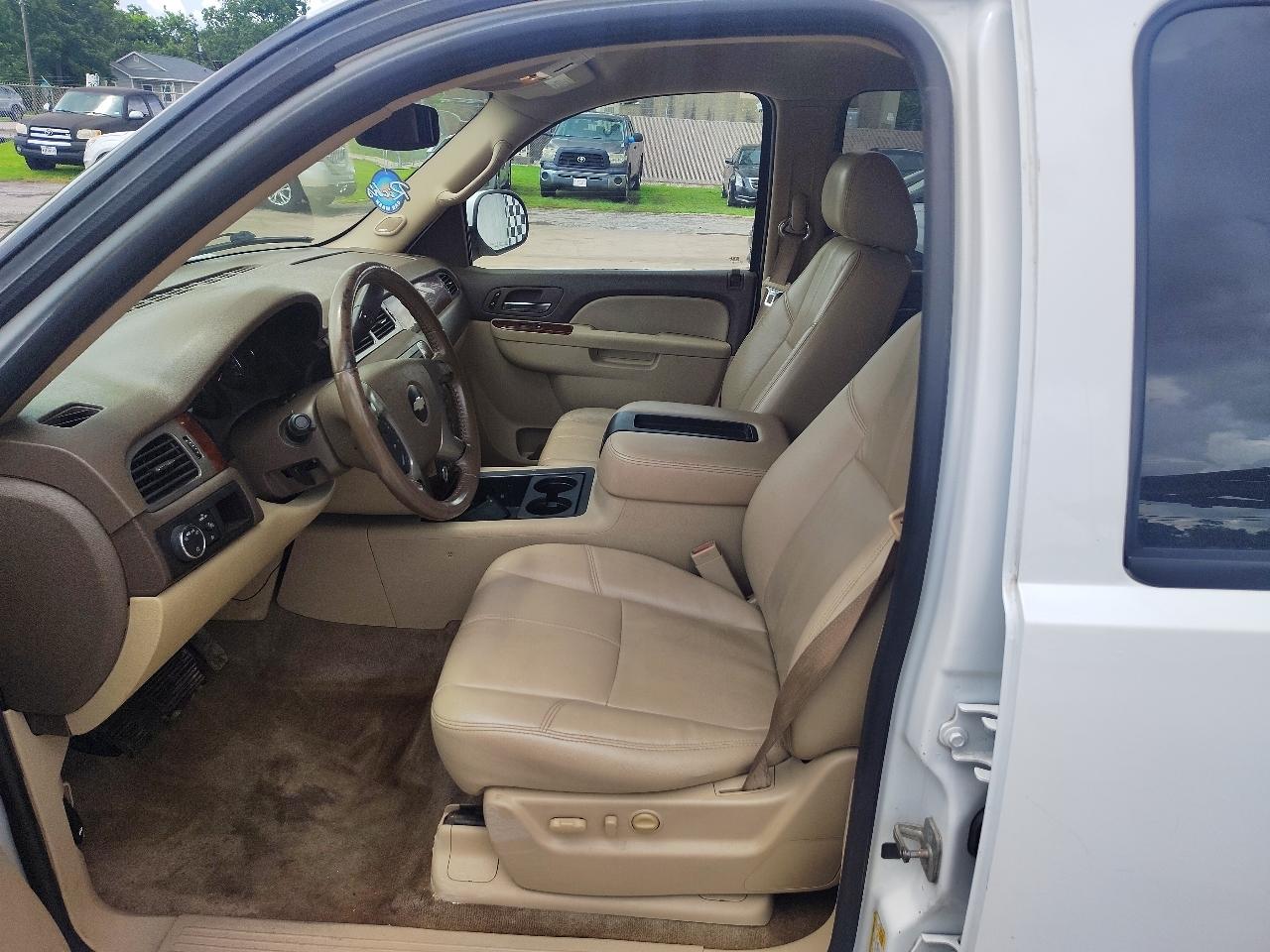 Chevrolet Tahoe LT 2WD 2010