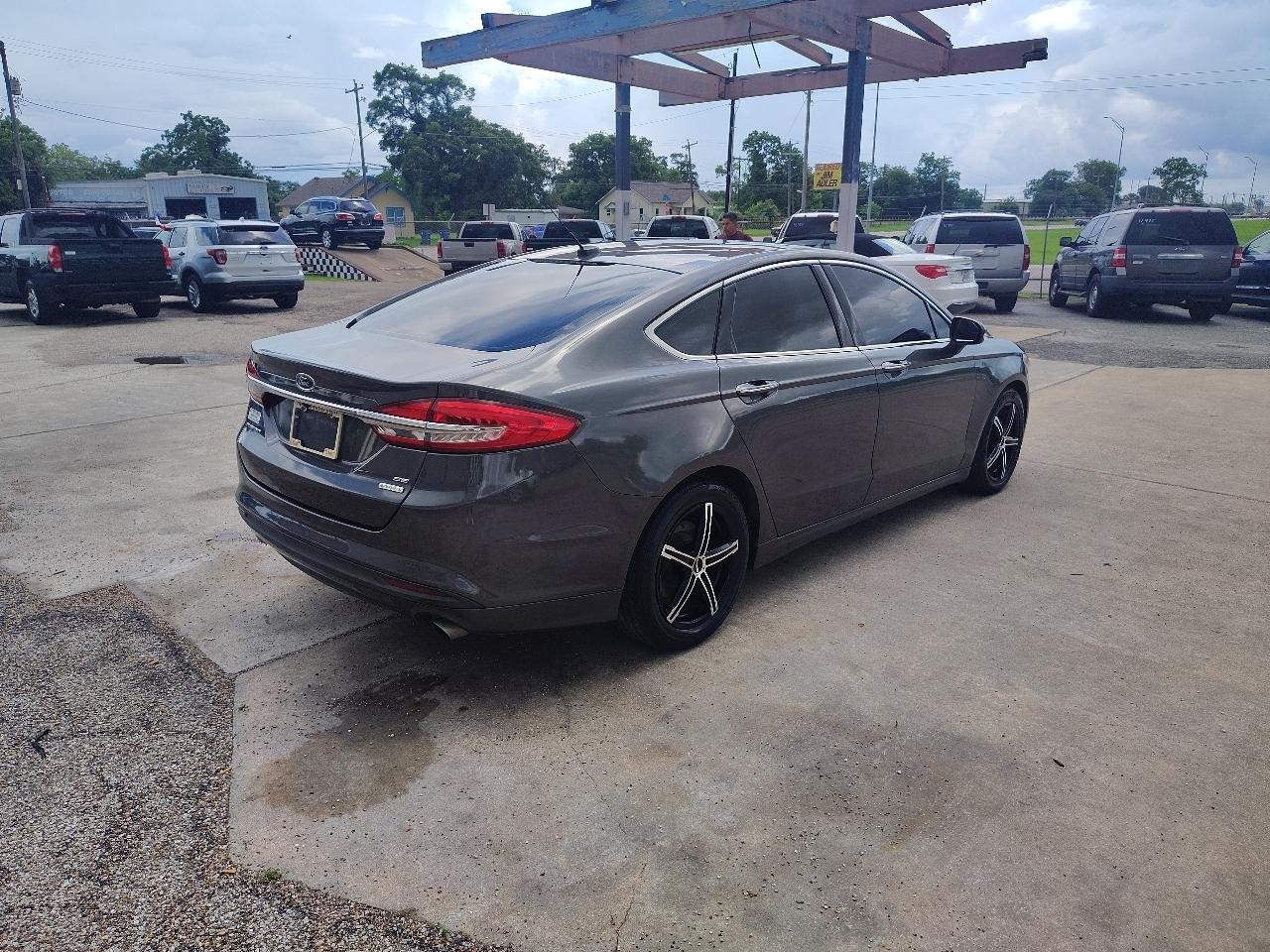 Ford Fusion SE 2018