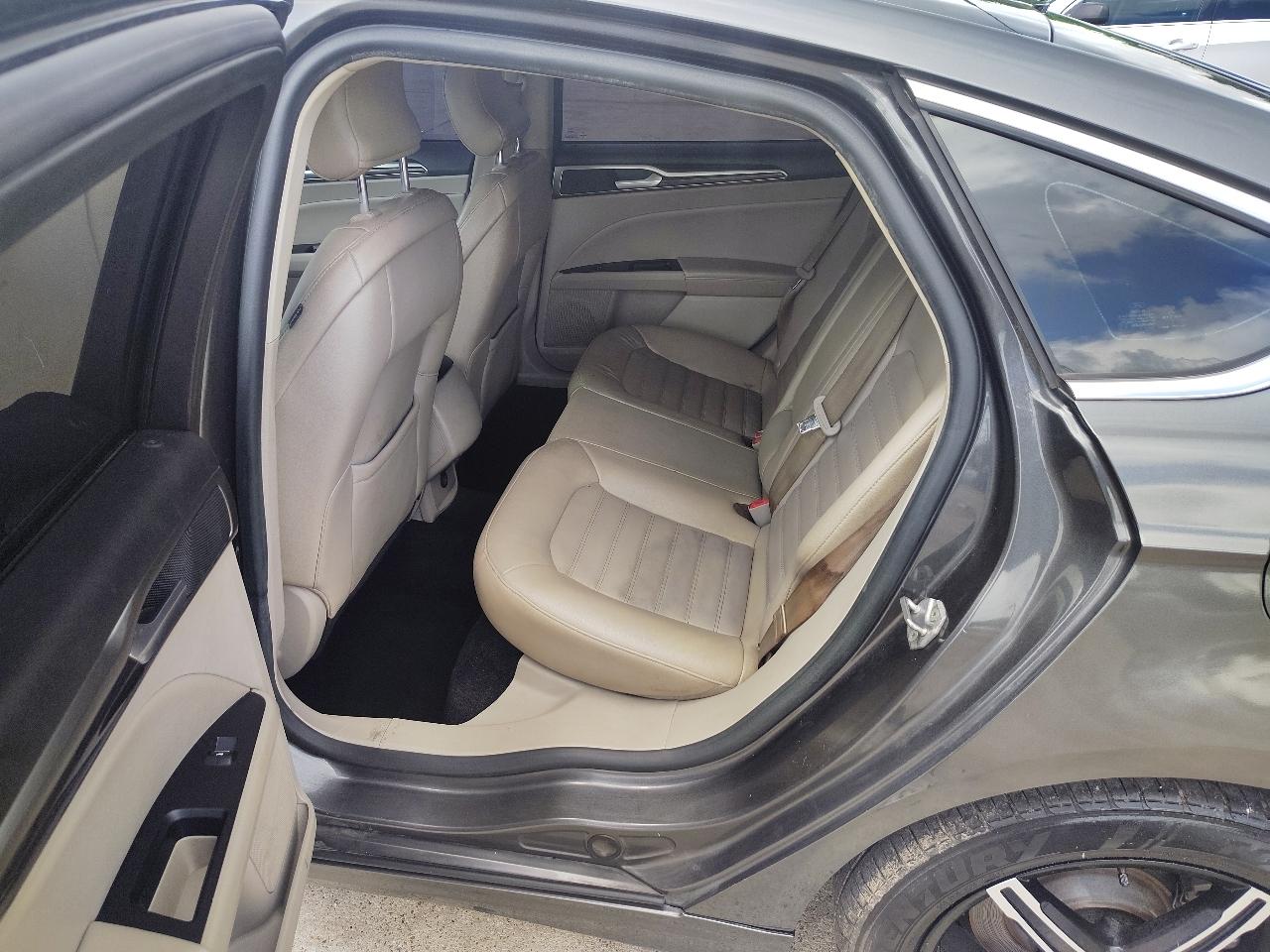 Ford Fusion SE 2018