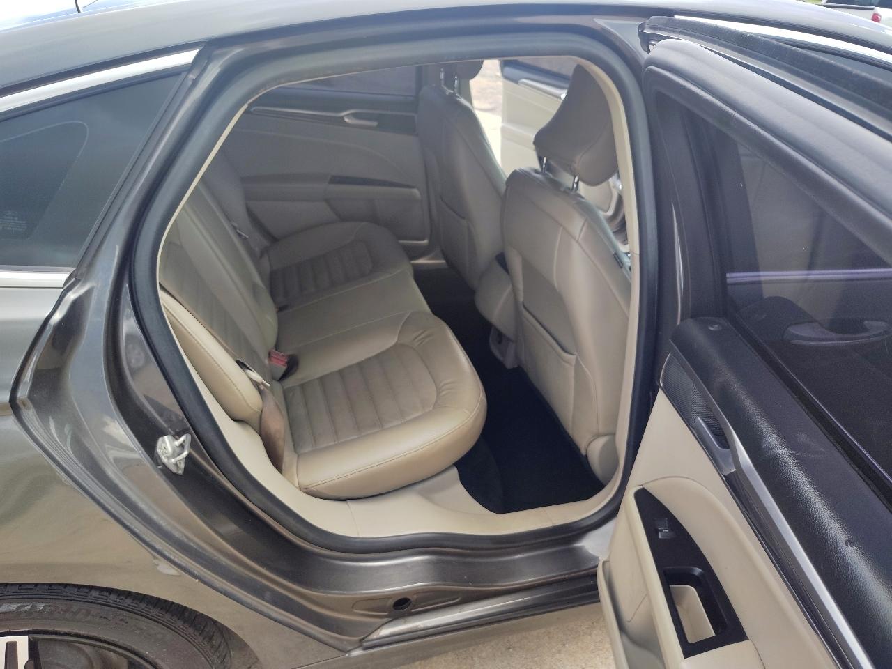 Ford Fusion SE 2018