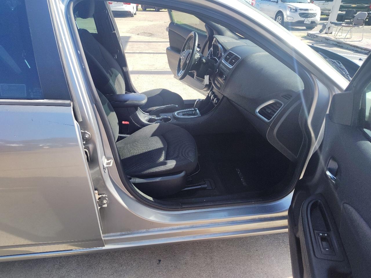 Dodge Avenger SXT 2013