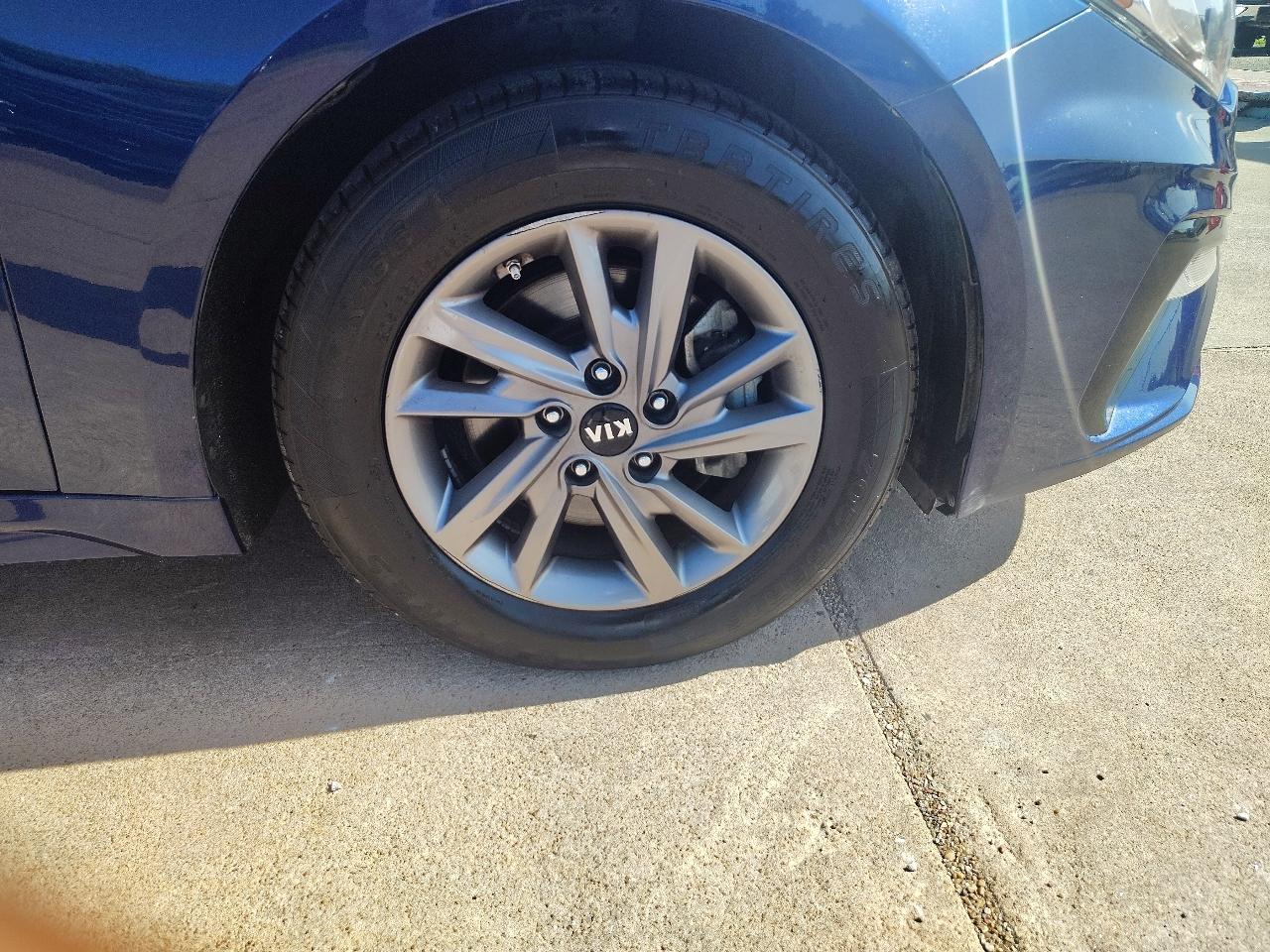 Kia Optima LX 2020