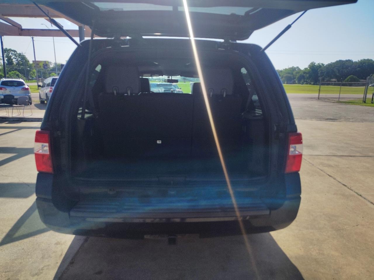 Ford Expedition Limited 2WD 2007