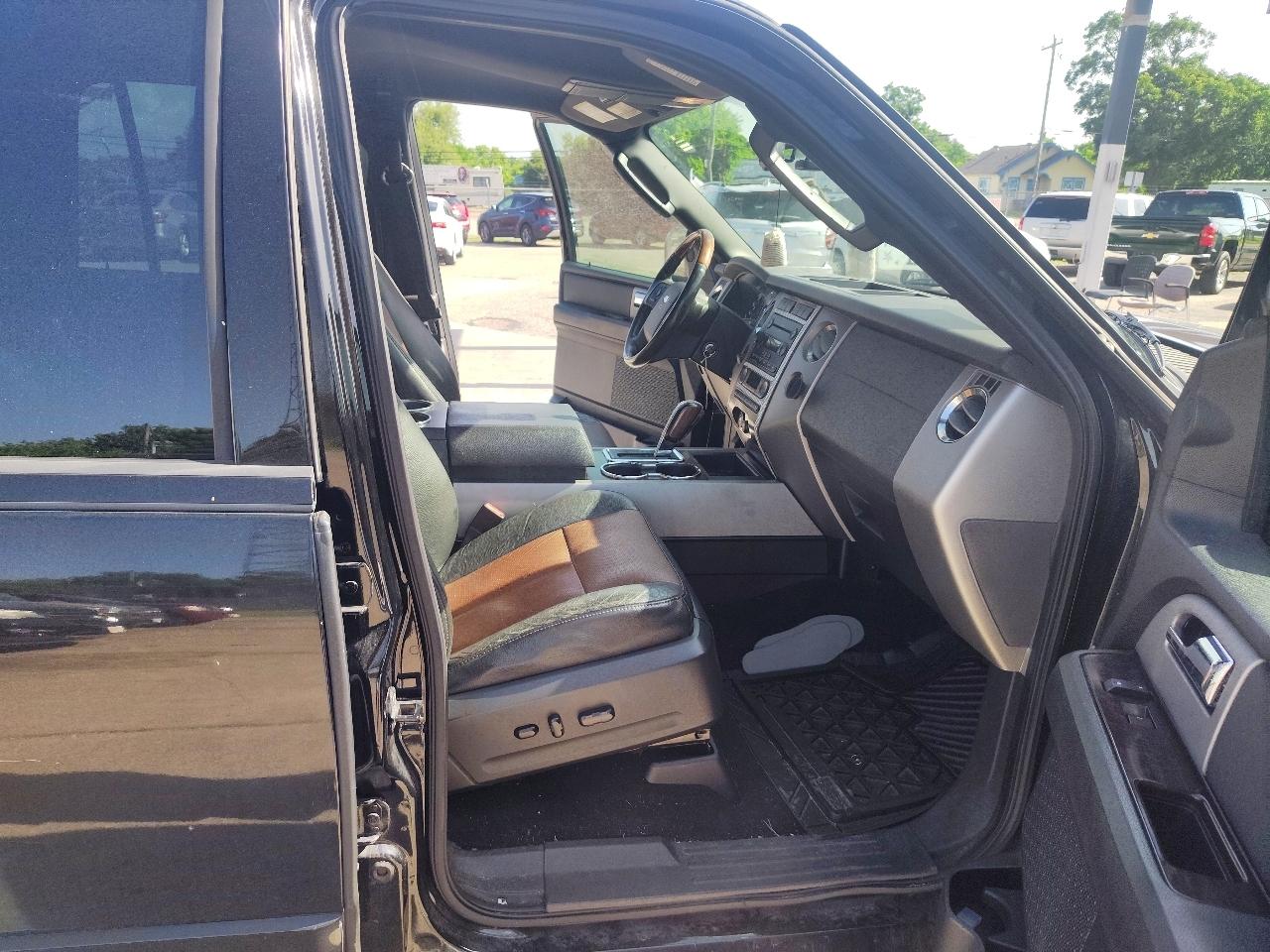 Ford Expedition Limited 2WD 2007