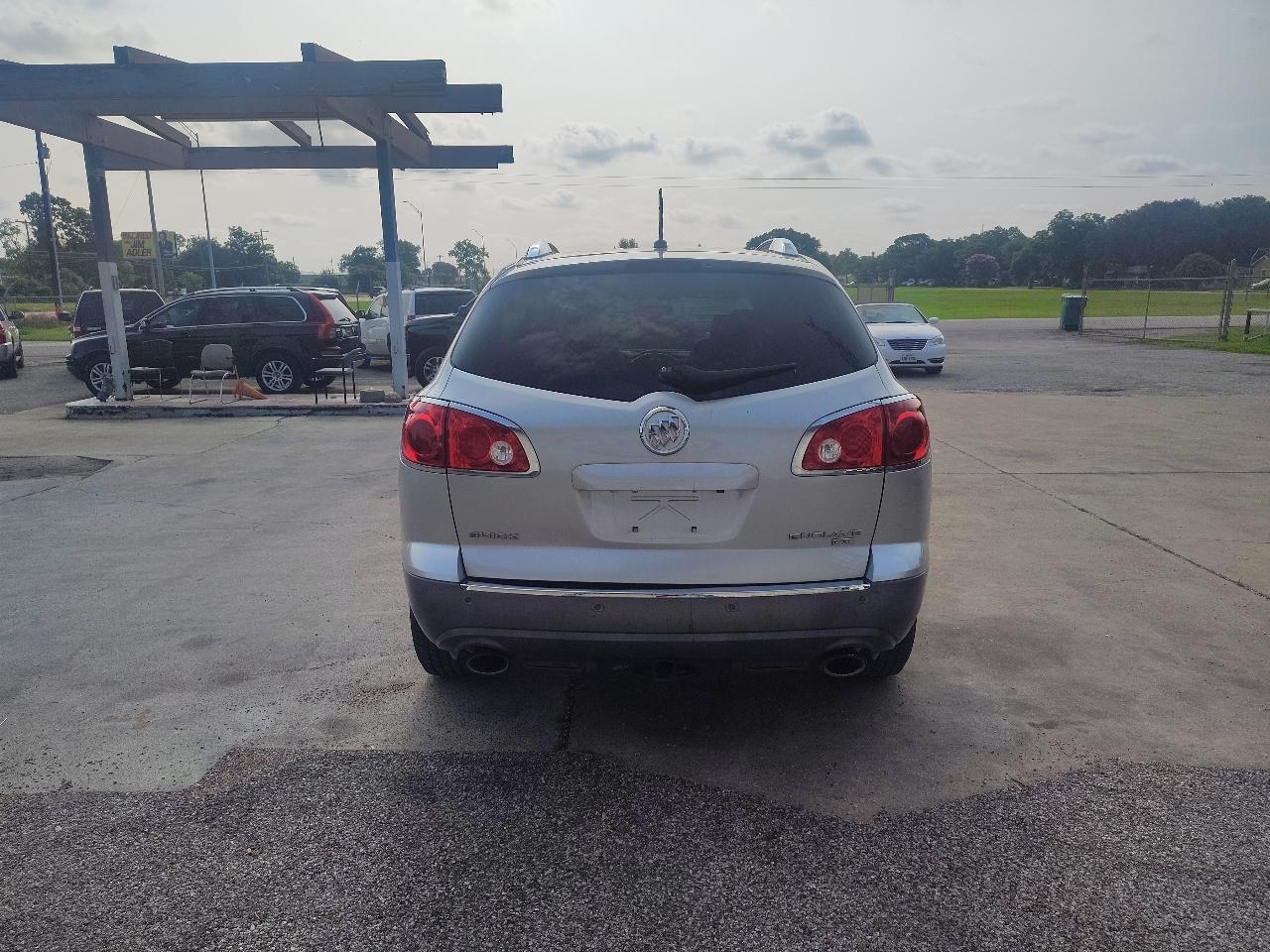 Buick Enclave CXL-1 FWD 2011